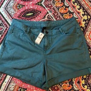 Lane Bryant size 18 Girlfriend Shorts
